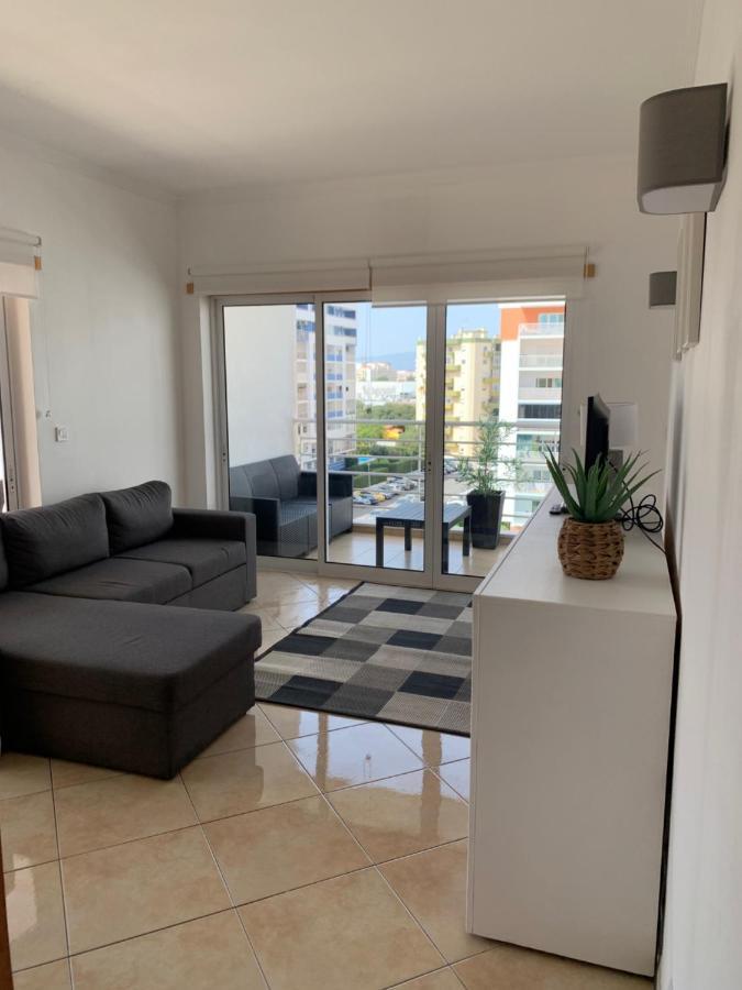 Convistaapartment With Pool Portimão Exteriör bild