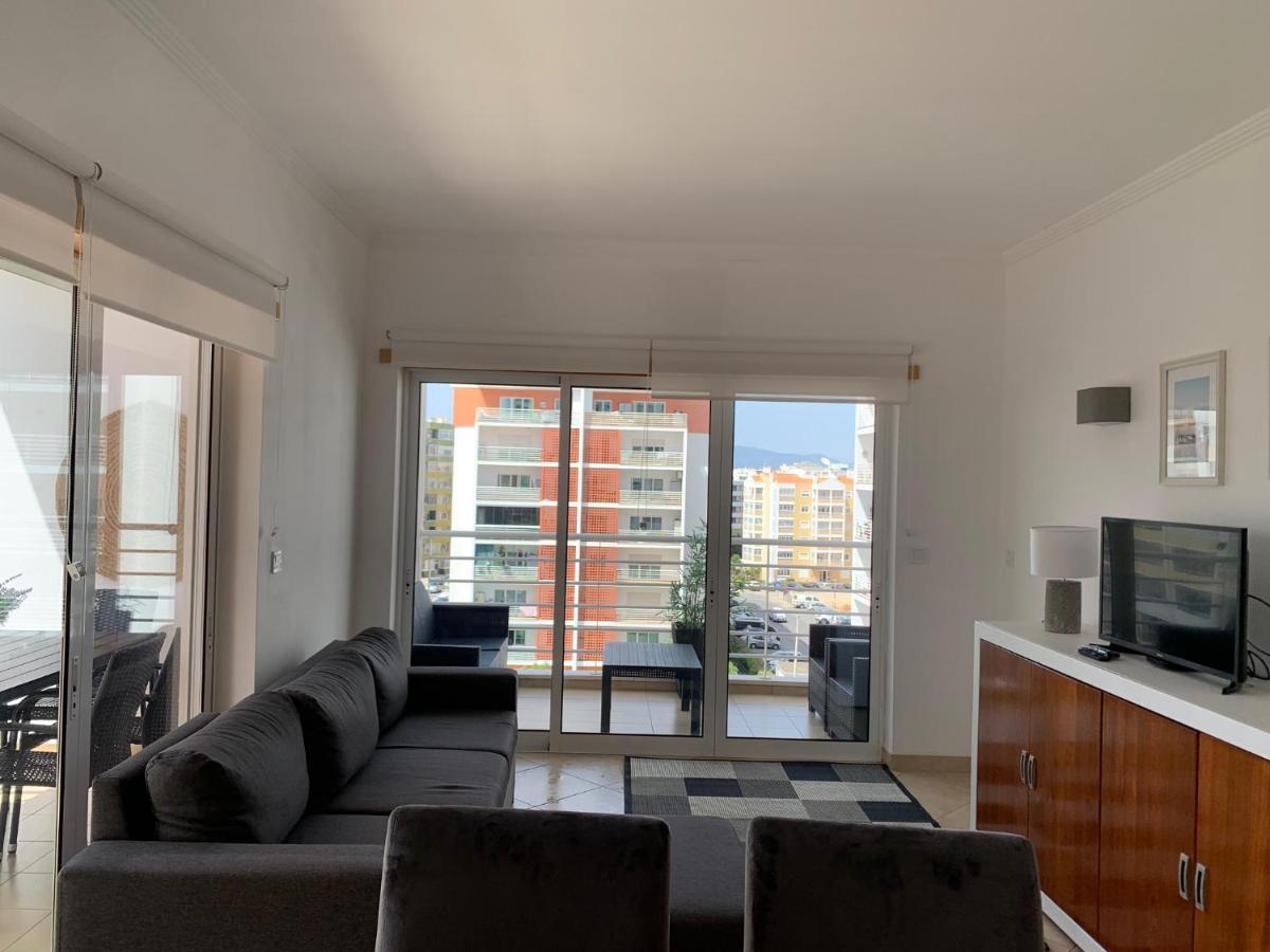 Convistaapartment With Pool Portimão Exteriör bild