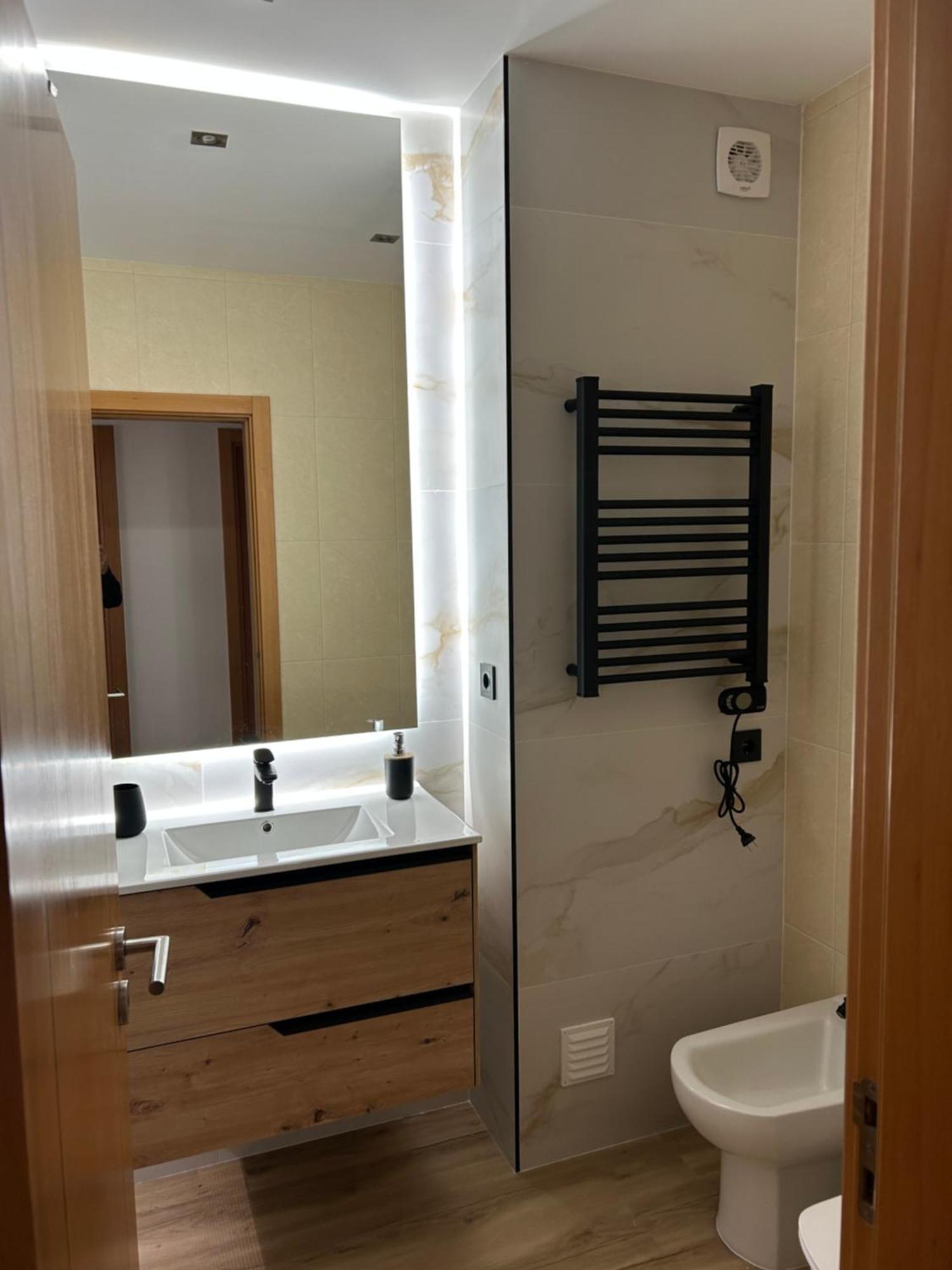 Convistaapartment With Pool Portimão Exteriör bild